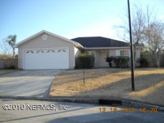 Foreclosed Home - 4530 ARROW WIND LN, 32258