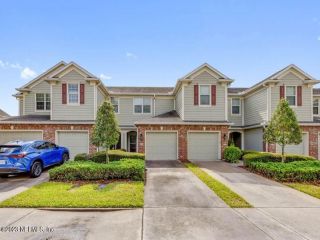 Foreclosed Home - 6897 WOODY VINE DR, 32258
