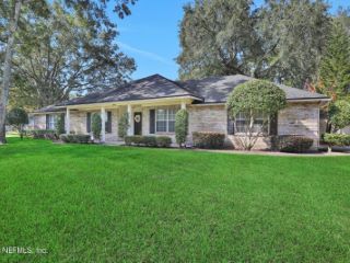 Foreclosed Home - 4540 BLUEBERRY WOODS CIR N, 32258