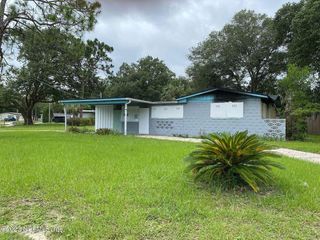 Foreclosed Home - 2934 STONEHURST RD W, 32277
