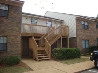 Foreclosed Home - 1108 GREENTREE CT APT B, 32304