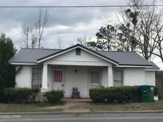 Foreclosed Home - 660 S MAIN ST, 32324