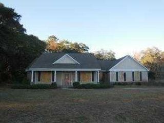 Foreclosed Home - 90 Conservation Way, 32327