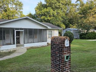 Foreclosed Home - 907 CONYERS ST, 32333