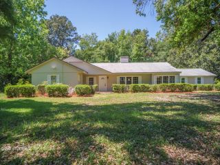 Foreclosed Home - 6061 Ben Bostic Rd, 32351