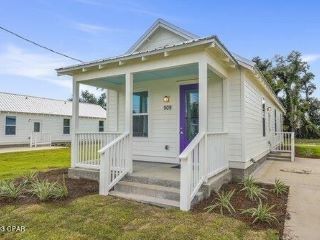 Foreclosed Home - 740 MCKENZIE AVE, 32401