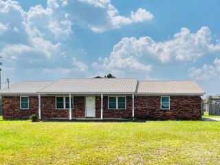Foreclosed Home - 822 CLARENCE DR, 32404