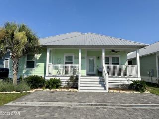 Foreclosed Home - 426 PARADISE BLVD, 32413