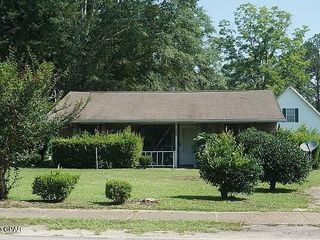 Foreclosed Home - 1228 CHURCH AVE, 32428