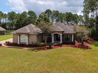 Foreclosed Home - 580 CLUB HOUSE DR W, 32439
