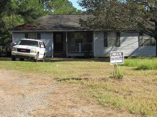 Foreclosed Home - 872 PELHAM AVE, 32440