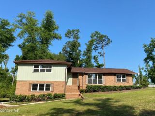 Foreclosed Home - 3243 BOBKAT RD, 32446