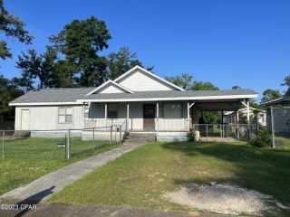 Foreclosed Home - 3009 8TH ST, 32446