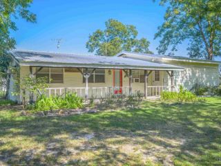 Foreclosed Home - 5701 COUNTY HIGHWAY 1883, 32455