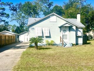 Foreclosed Home - 1306 LONG AVE, 32456