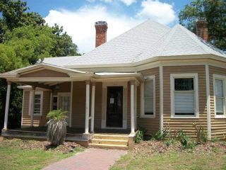 Foreclosed Home - 104 W JACKSON ST, 32501