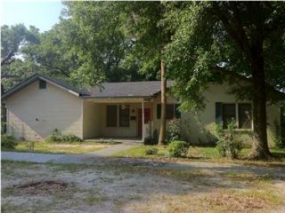 Foreclosed Home - 705 W LEE ST, 32501