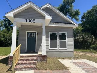 Foreclosed Home - 1008 N K ST, 32501