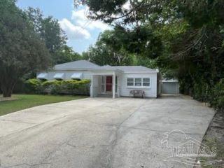 Foreclosed Home - 1810 N B ST, 32501