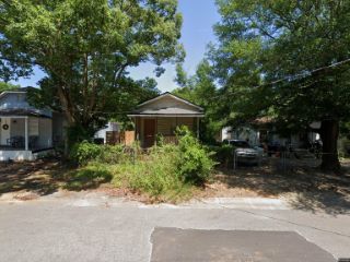 Foreclosed Home - 1016 N G ST, 32501
