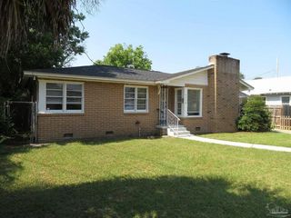 Foreclosed Home - 1115 W GREGORY ST, 32502