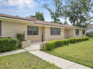 Foreclosed Home - 2710 N 15TH AVE, 32503