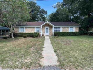 Foreclosed Home - 6970 RHODA ST, 32503