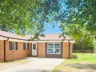 Foreclosed Home - 4511 CREIGHTON RD, 32504
