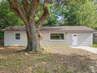 Foreclosed Home - 716 MONTCLAIR RD, 32505