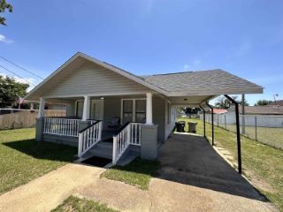 Foreclosed Home - 1010 N S ST, 32505