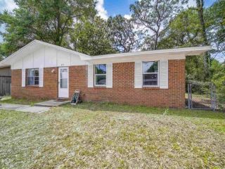 Foreclosed Home - 435 QUIGLEY RD, 32506