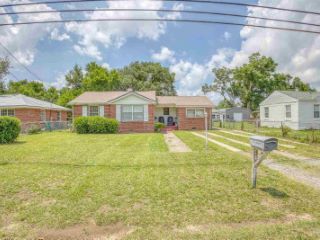 Foreclosed Home - 1320 DEXTER AVE, 32507