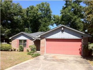 Foreclosed Home - 8028 CHARTER OAKS DR, 32514