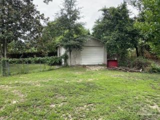 Foreclosed Home - 208 CAMDEN RD, 32514