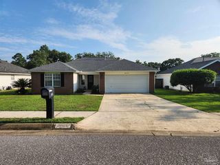 Foreclosed Home - 8756 RAMBLE WOODS DR, 32514