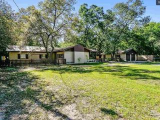 Foreclosed Home - 426 E OLIVE RD, 32514