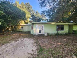 Foreclosed Home - 3314 PARAZINE ST, 32514