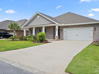 Foreclosed Home - 9384 PEBBLE STONE DR, 32526