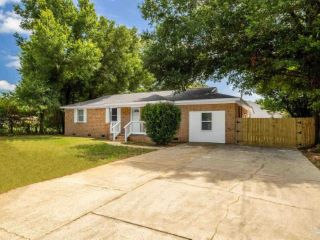 Foreclosed Home - 3110 DONLEY ST, 32526