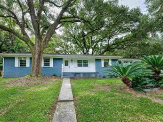 Foreclosed Home - 473 RONDA ST, 32534