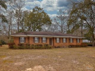 Foreclosed Home - 6056 BUD MOULTON RD, 32536