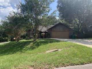 Foreclosed Home - 125 CLAIRE DR, 32536