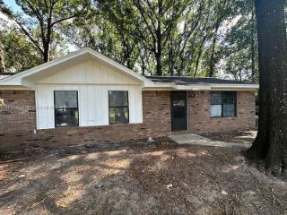 Foreclosed Home - 3157 MAPLE ST, 32539