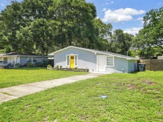 Foreclosed Home - 217 MORIARTY ST NW, 32548