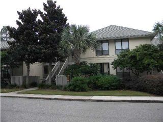 Foreclosed Home - 918 HARBOUR POINT LN, 32550