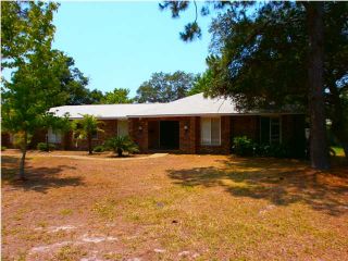 Foreclosed Home - 405 SILVERTHORN RD, 32561
