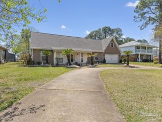 Foreclosed Home - 3821 TIGER POINT BLVD, 32563