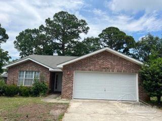 Foreclosed Home - 1474 COLLEGE PKWY, 32563