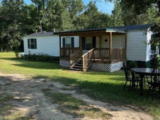 Foreclosed Home - 4831 WALKING HORSE LN, 32565