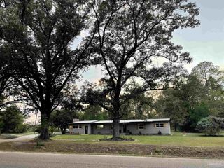 Foreclosed Home - 6151 OLD POLLARD RD, 32565